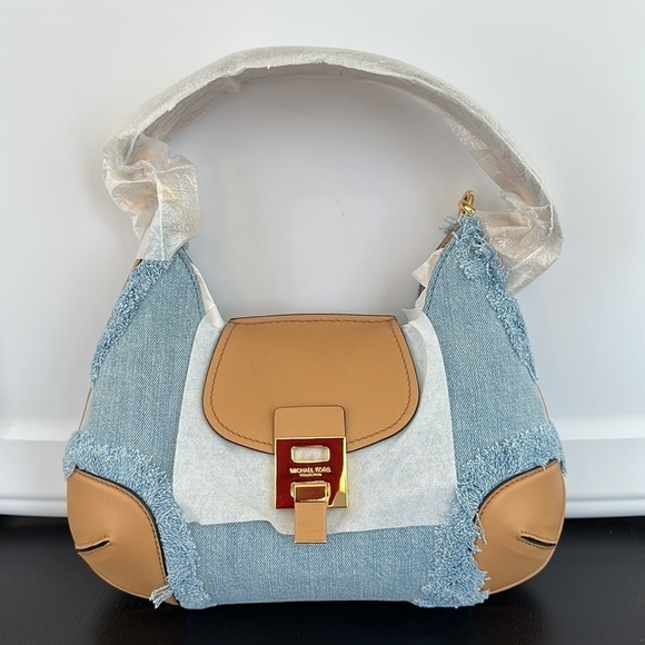 MICHAEL KORS collection BANCROFT MEDIUM denim FRAYED shoulder BAG - Picture 8 of 11